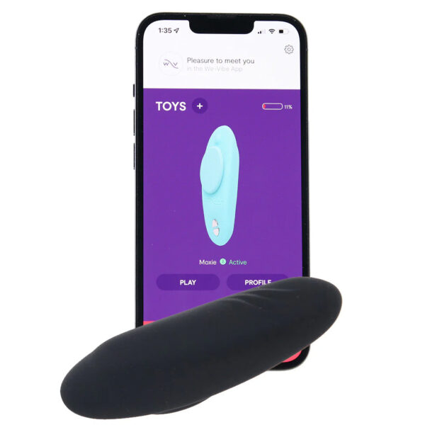 We-Vibe Moxie+ Wearable Clitoral Vibe in Satin Black